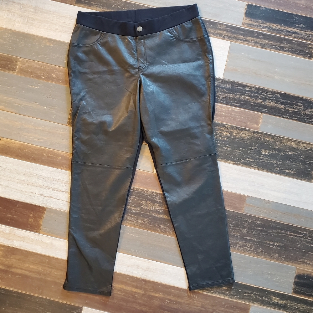 LANE BRYANT FAUX LEATHER PANTS SZ 18 NWT